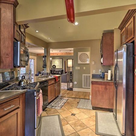 Cozy Conyers Cabin With Fireplace And Pool Table! 外观 照片