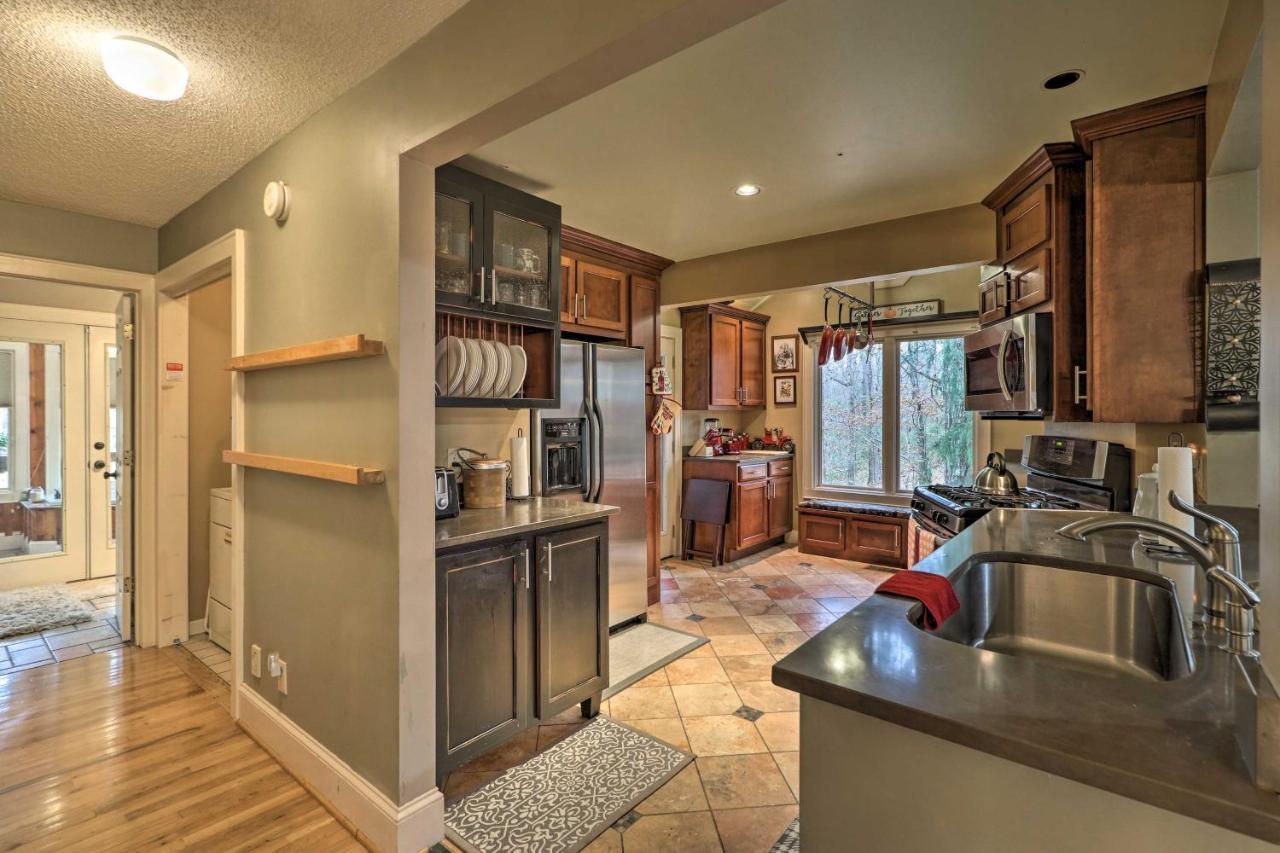 Cozy Conyers Cabin With Fireplace And Pool Table! 外观 照片